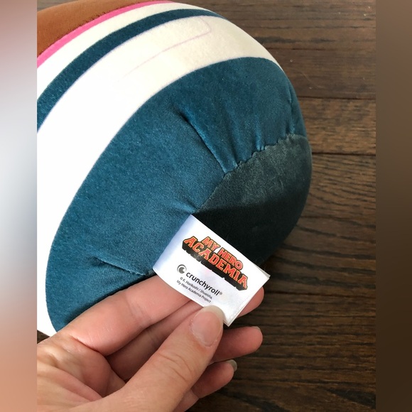 *NWT* Squishmallows x My Hero Academia Ochaco Uraraka 8” Soft Plush Toy - Picture 7 of 9